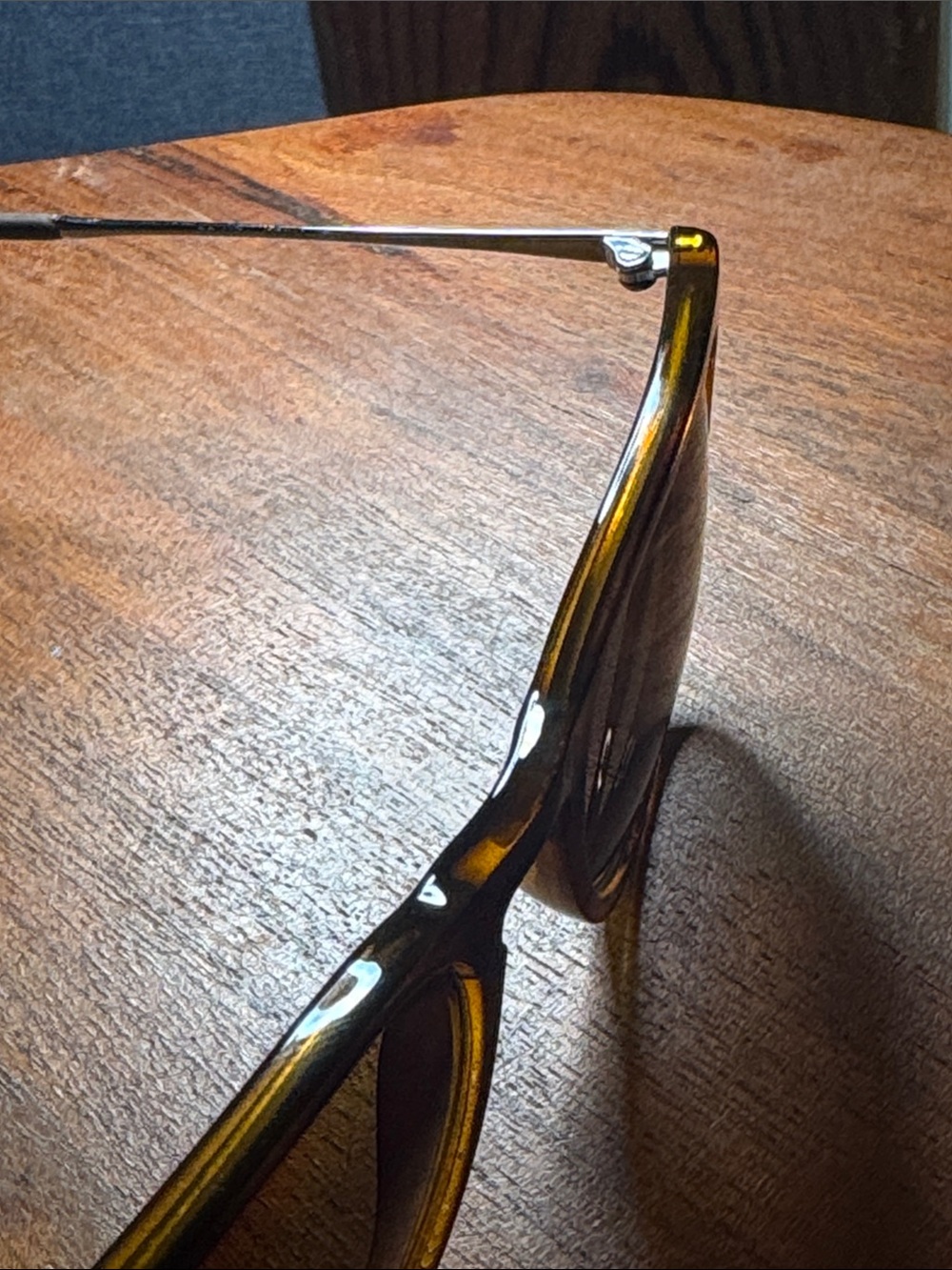 ERIKA  Ray-Ban Brown Tortoise Polarized Sunglasses - Picture 4 of 9